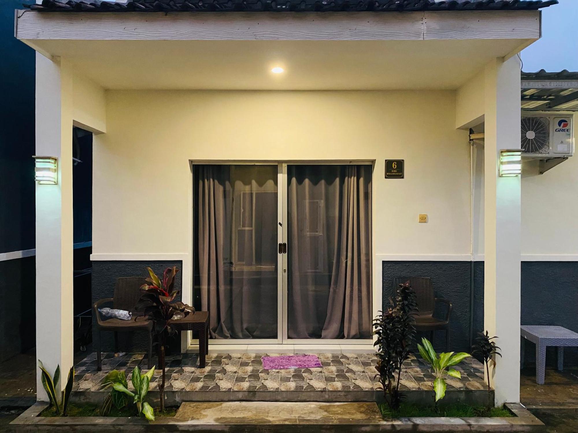 Robiu Bed & Breakfast بانيووانجى المظهر الخارجي الصورة